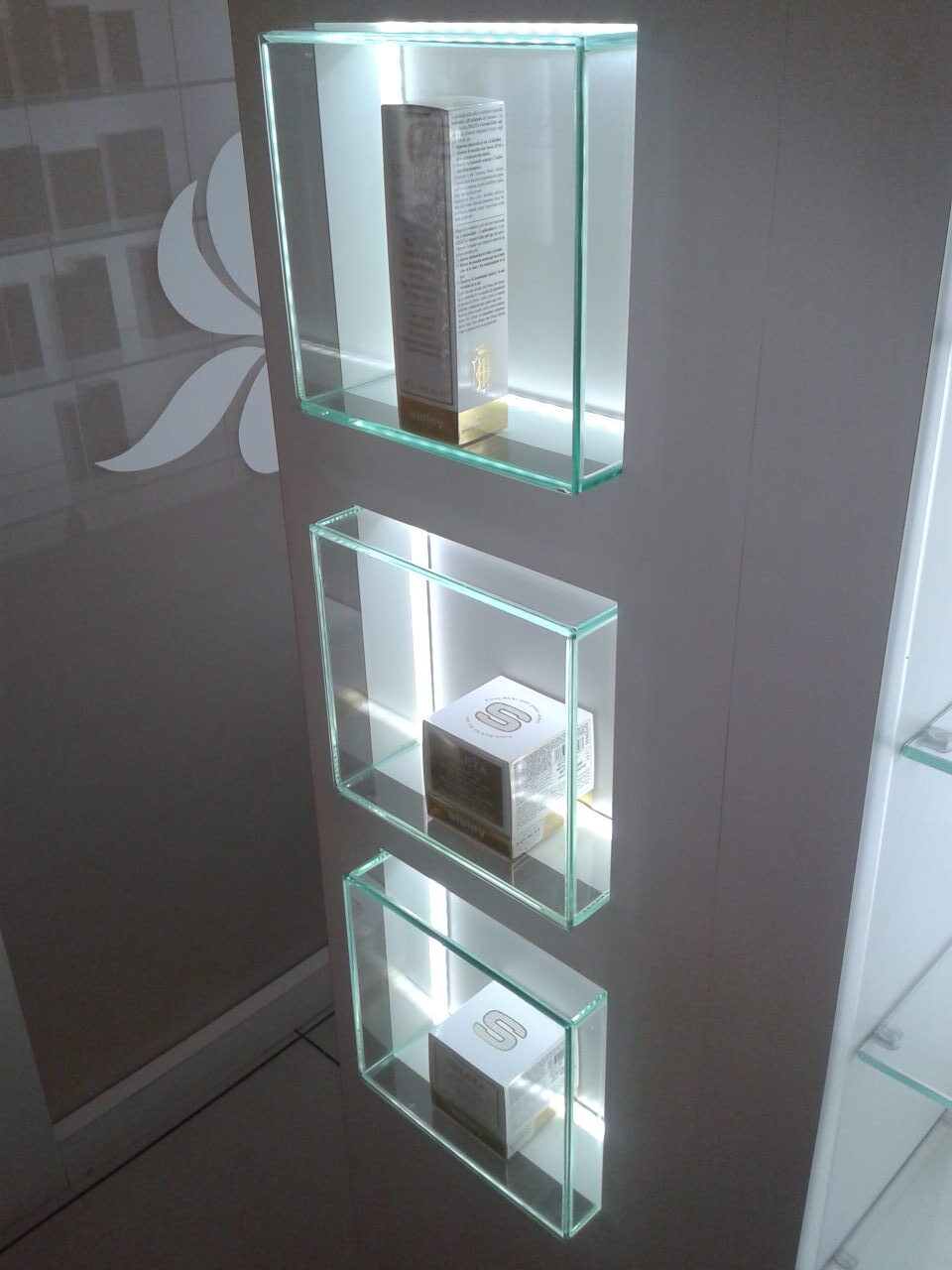 Muebles para Retail - Imagen 14