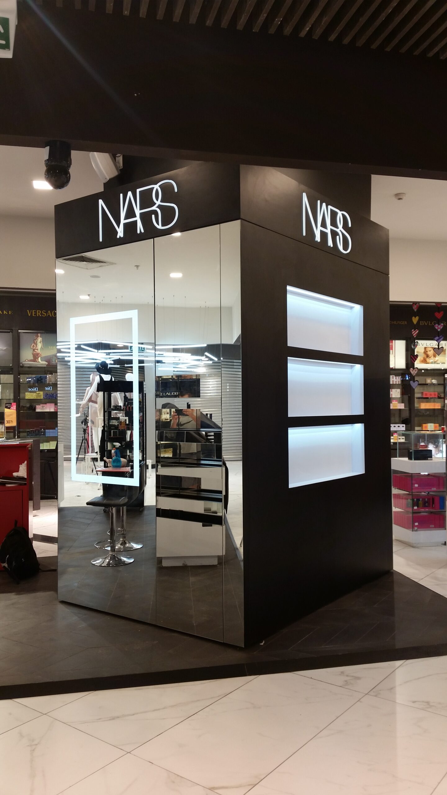 Muebles para Retail - Imagen 17